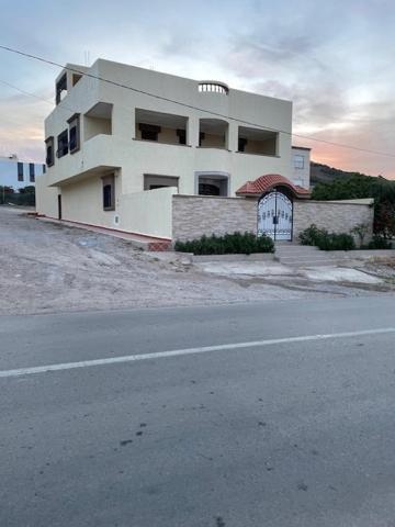 Ihaddadene Villa